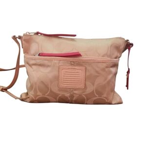 Coach Legacy Weekend Signature Nylon Hippy Messenger Crossbody Bag